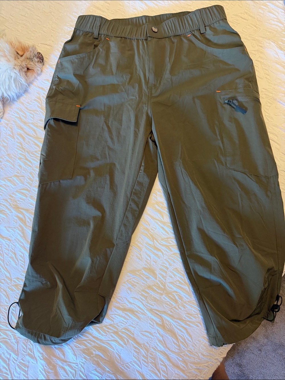 Women’s Olive Green Cargo Pants super lite weight.  Many pockets, elastic waist